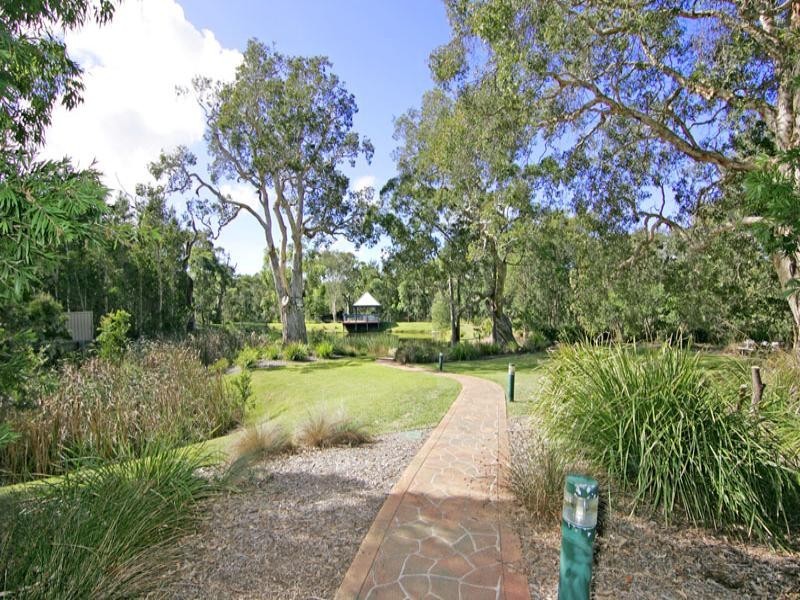 171 Elizabeth Bay Drive, Lake Munmorah NSW 2259