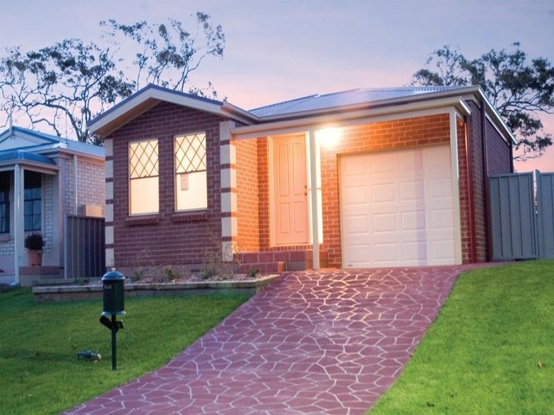 171 Elizabeth Bay Drive, Lake Munmorah NSW 2259