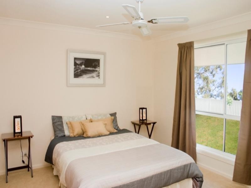 171 Elizabeth Bay Drive, Lake Munmorah NSW 2259