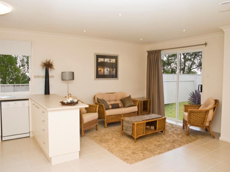 171 Elizabeth Bay Drive, Lake Munmorah NSW 2259