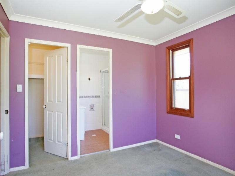 1 Lukela Avenue, Budgewoi NSW 2262