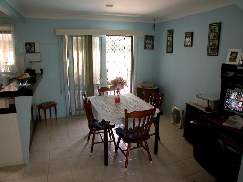 9 Esther Close, Gorokan NSW 2263
