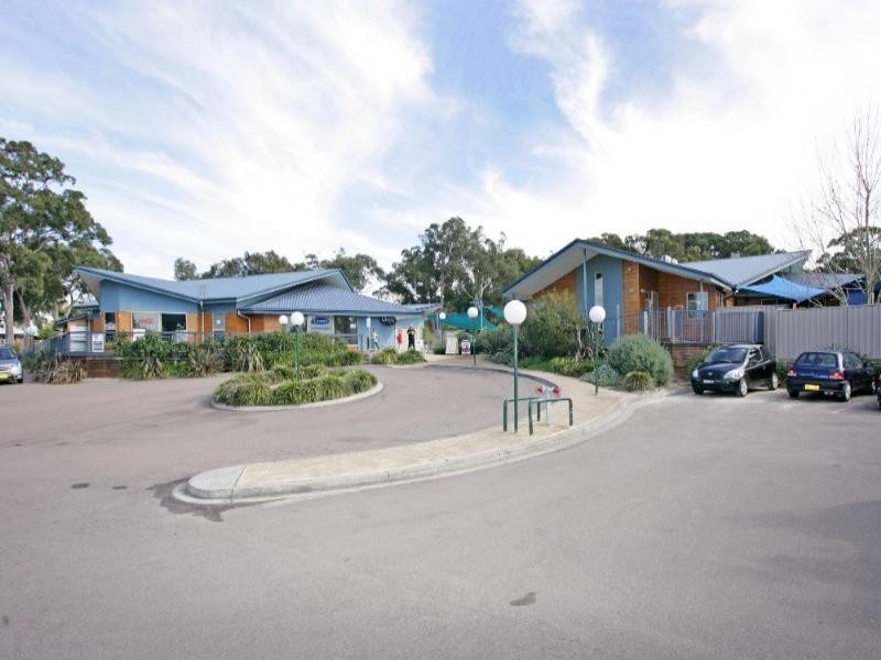 16 Dellavia Drive, Lake Munmorah NSW 2259