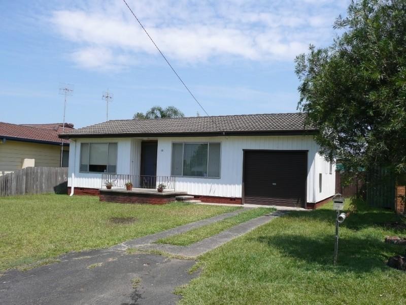 60 Wall Road, Gorokan NSW 2263