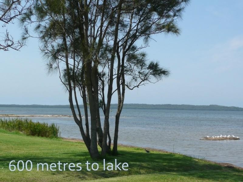 60 Wall Road, Gorokan NSW 2263