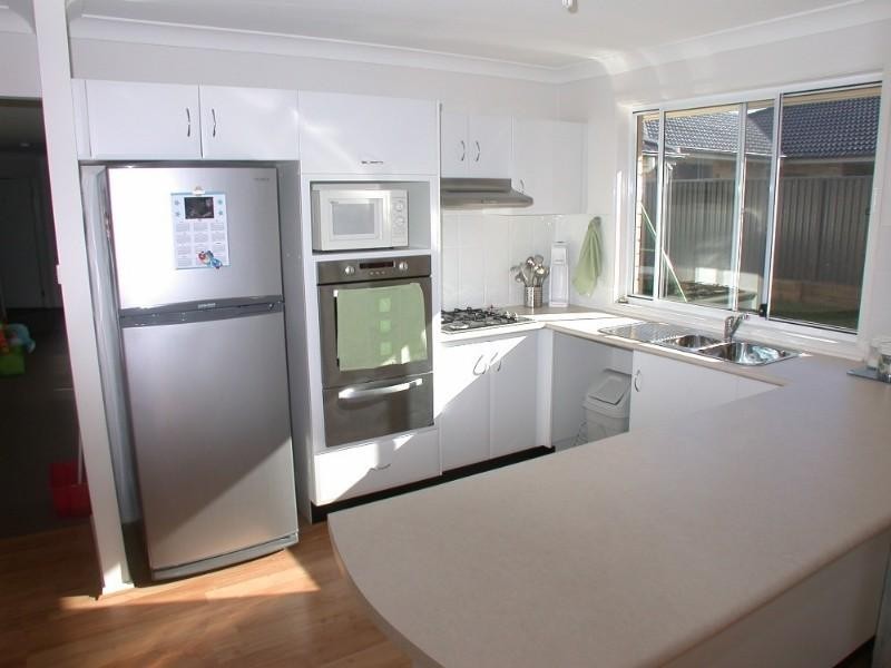 45 Settlement Drive, Wadalba NSW 2259
