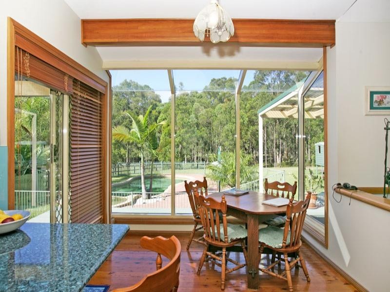 16 Crestwood Road, Jilliby NSW 2259