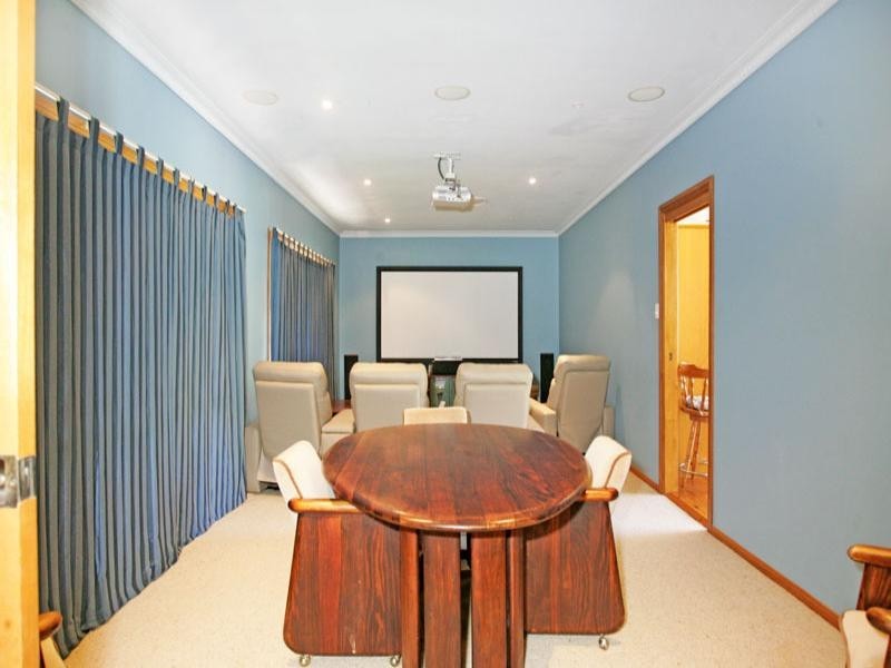 16 Crestwood Road, Jilliby NSW 2259