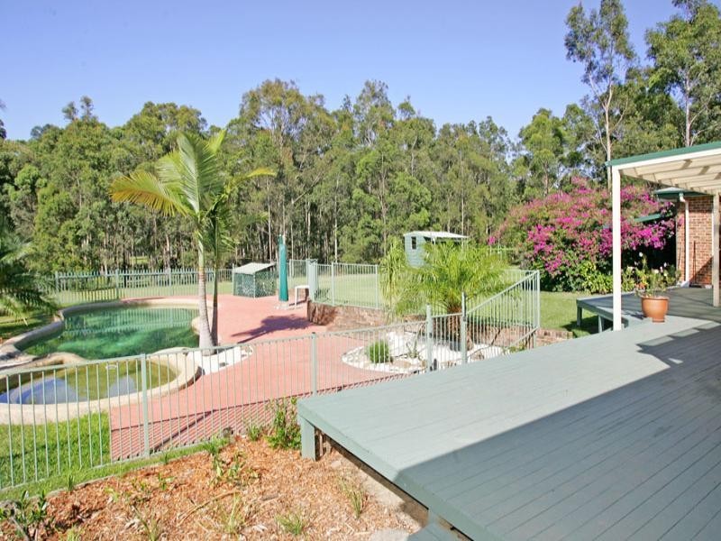 16 Crestwood Road, Jilliby NSW 2259