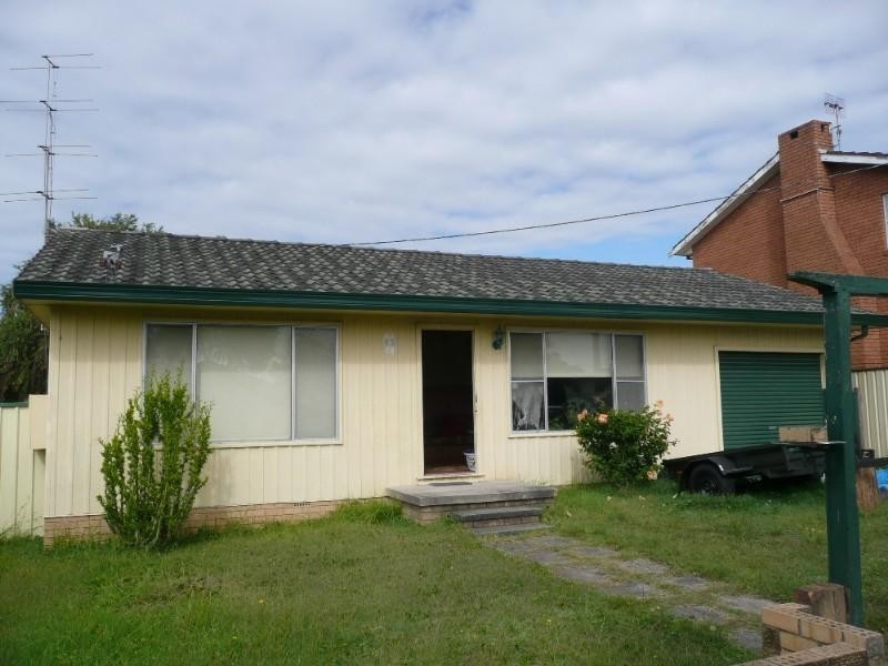 66 Manuka Parade, Gorokan NSW 2263