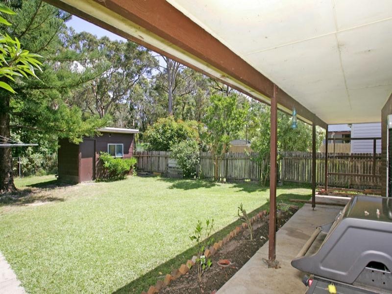 16 Walu Avenue, Budgewoi NSW 2262