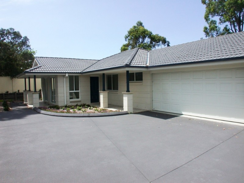 2/743 Pacific Highway, Kanwal NSW 2259