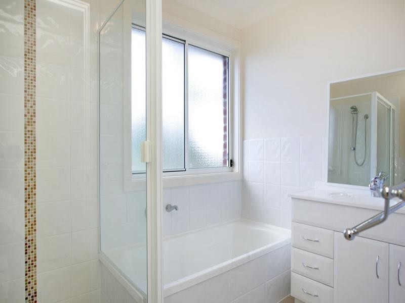 21 Dellavia Drive, Lake Munmorah NSW 2259