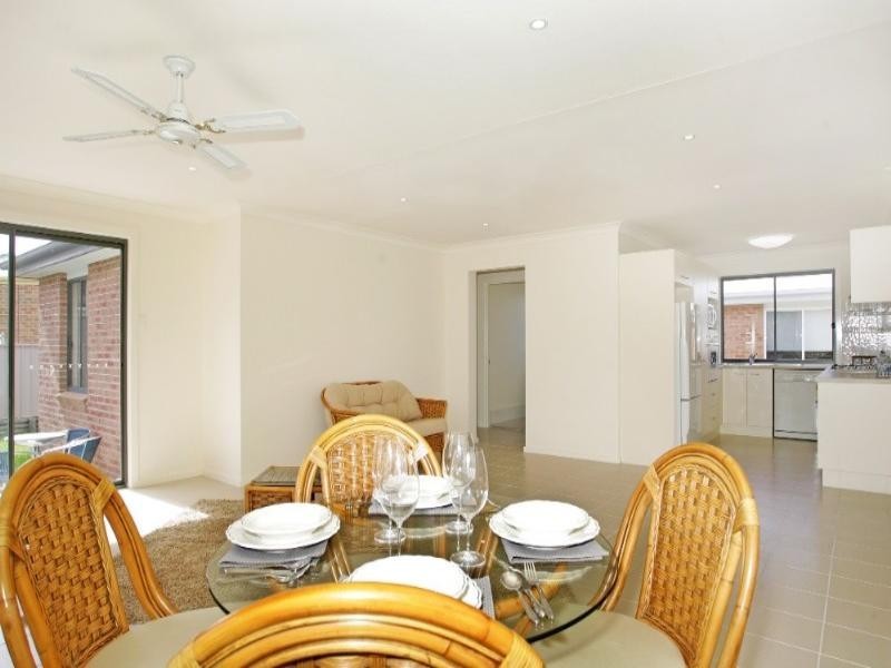 17 Dellavia Drive, Lake Munmorah NSW 2259