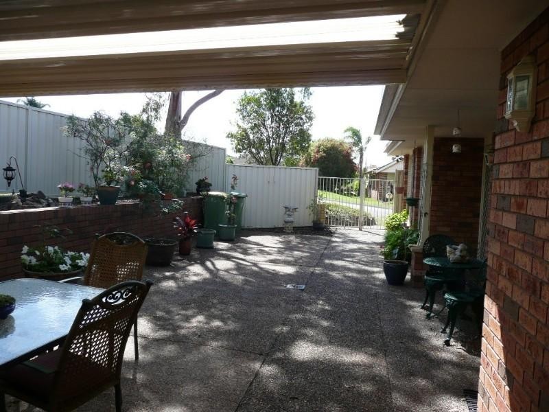 27 Twin Lakes Drive, Lake Haven NSW 2263