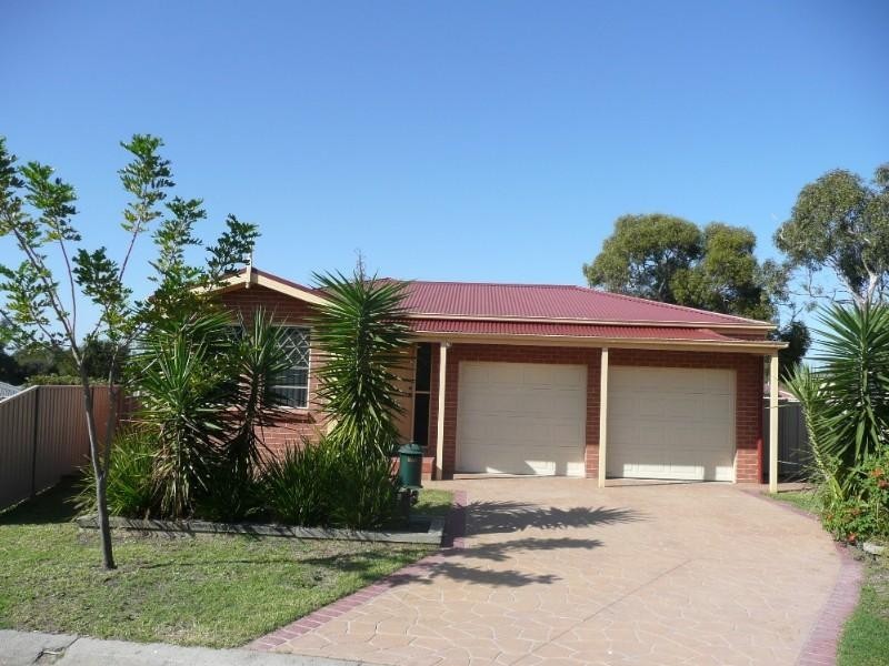 4 Pulaski Court, Lake Munmorah NSW 2259