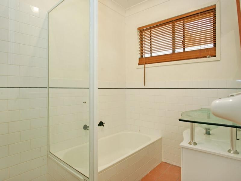 37 Donald Avenue, Kanwal NSW 2259