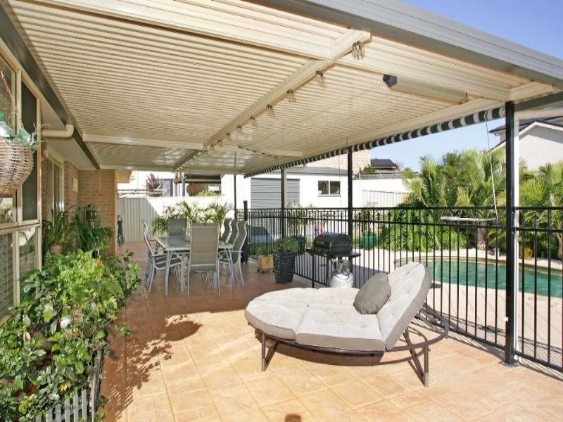 80 Mountain View Drive, Woongarrah NSW 2259