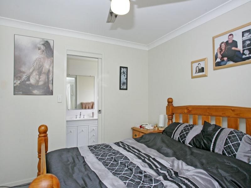 10 Rivergum Grove, Hamlyn Terrace NSW 2259