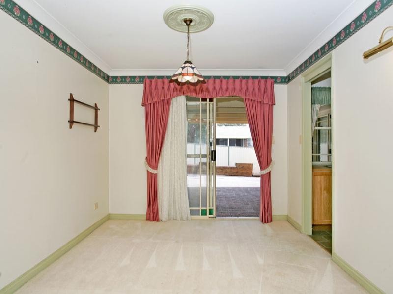 27 Durham Road, Gorokan NSW 2263