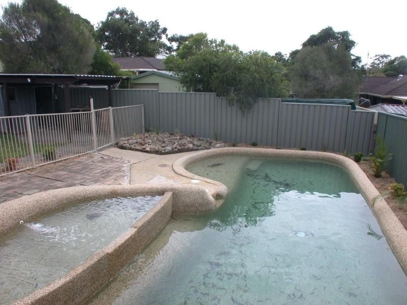 Charmhaven NSW 2263