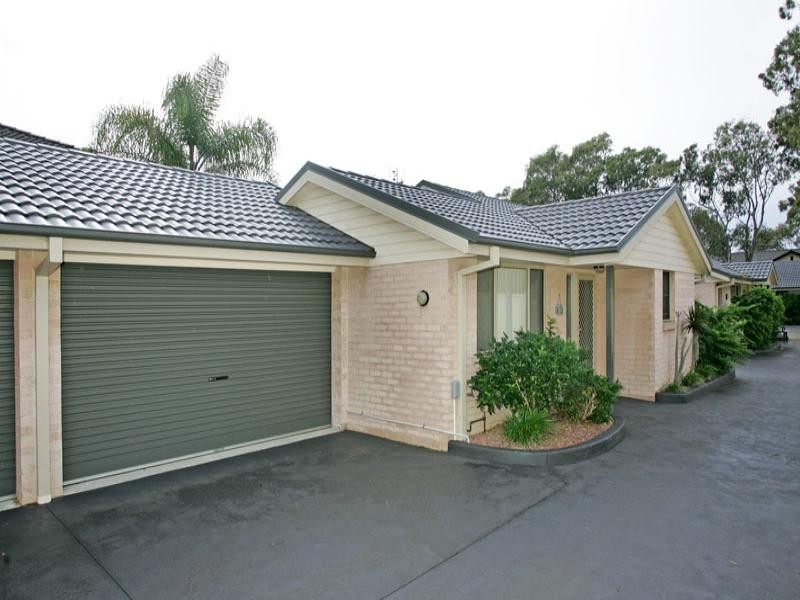 2/1 Lakeview Street, Toukley NSW 2263