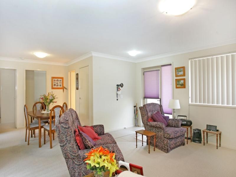 2/1 Lakeview Street, Toukley NSW 2263