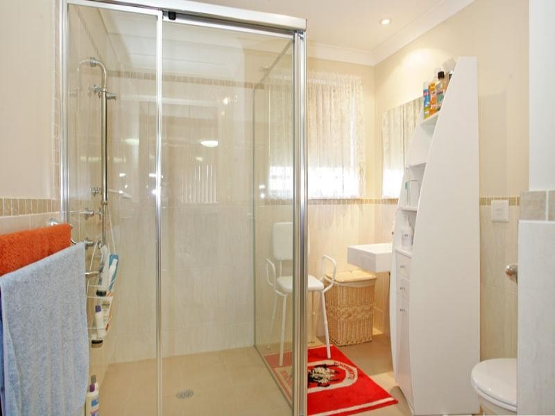 2/1 Lakeview Street, Toukley NSW 2263