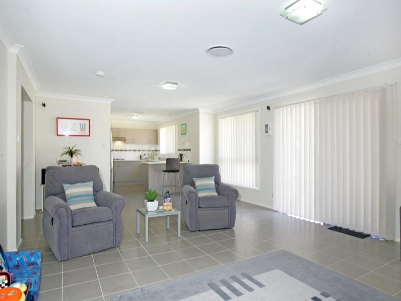 45 Greenhaven Circuit, Woongarrah NSW 2259