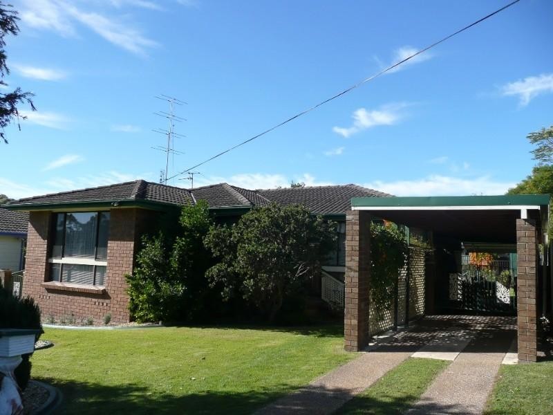 55 Phyllis Avenue, Kanwal NSW 2259