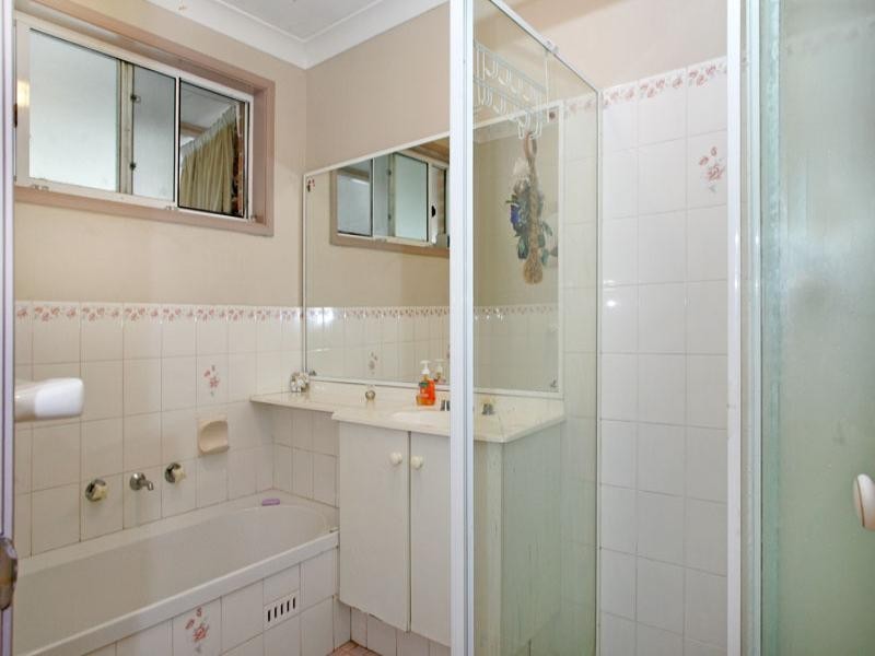 6 Myall Close, Blue Haven NSW 2262