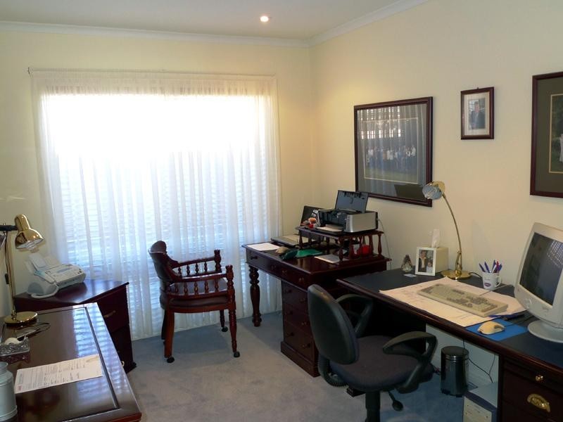 21 Piper Drive, Hamlyn Terrace NSW 2259