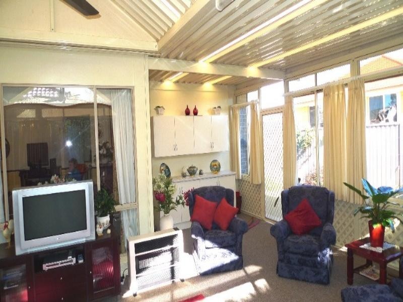 21 Piper Drive, Hamlyn Terrace NSW 2259