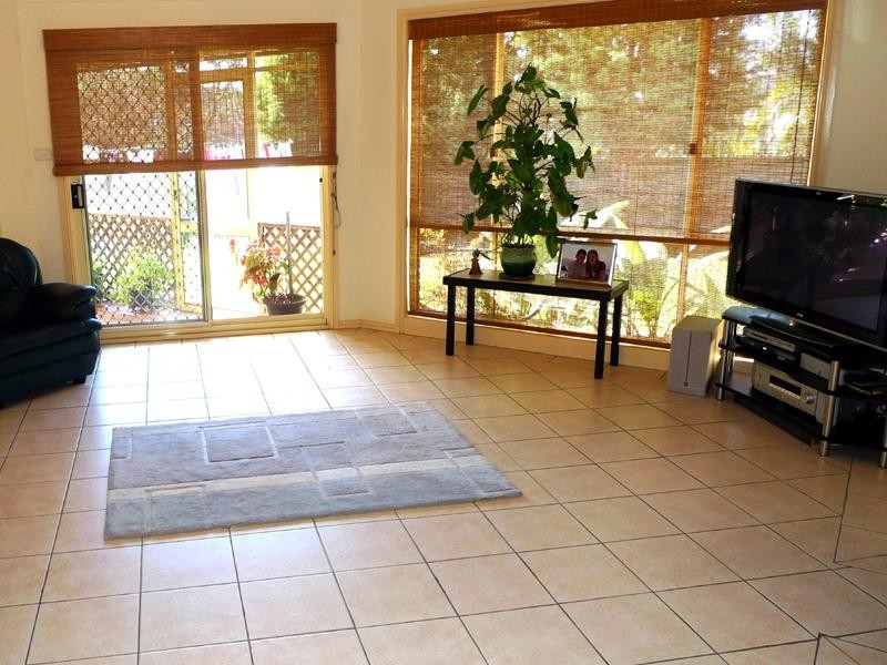 34 Derwent Drive, Lake Haven NSW 2263