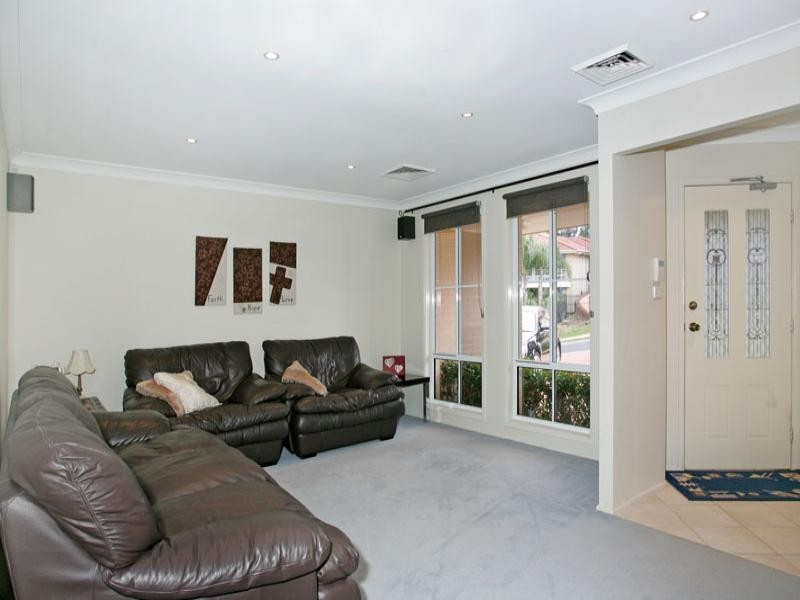 37 Kintyre Close, Hamlyn Terrace NSW 2259