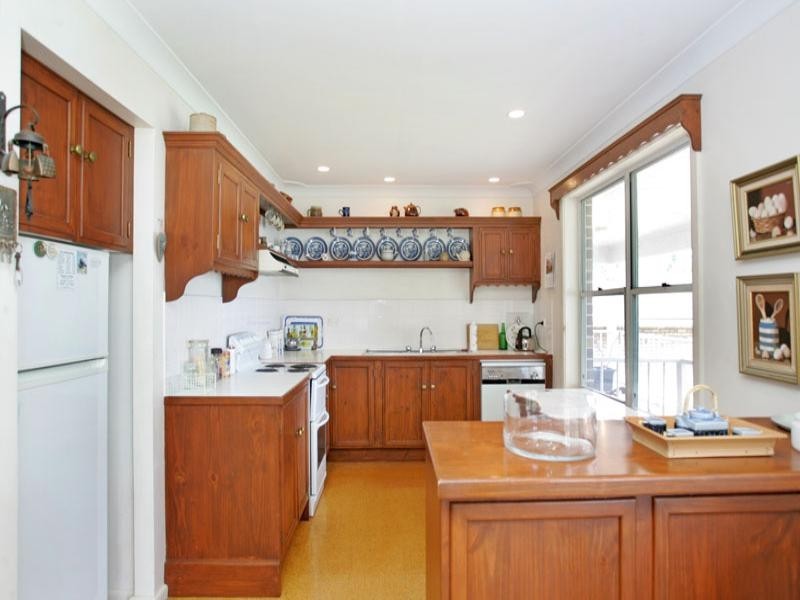 76 Leonard Avenue, Toukley NSW 2263