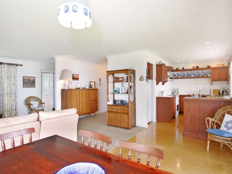 76 Leonard Avenue, Toukley NSW 2263