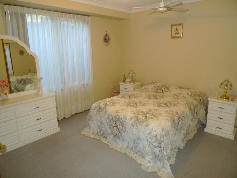 14 Elizabeth Bay Drive, Lake Munmorah NSW 2259