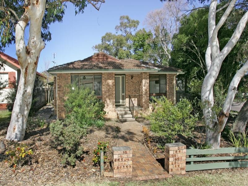 36 Goobarabah Avenue, Gorokan NSW 2263