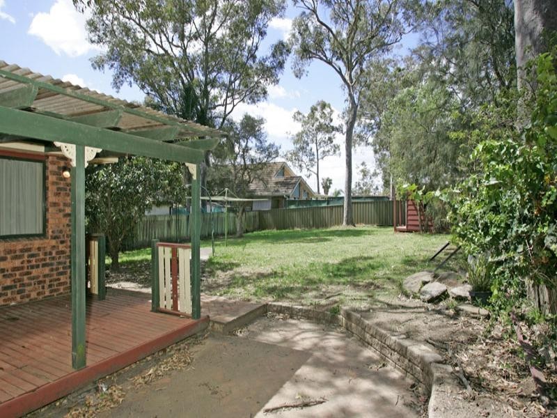 7 Blackford Avenue, Kanwal NSW 2259