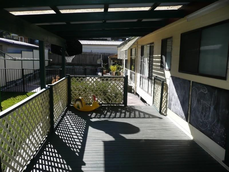 16 Rosemount Avenue, Lake Munmorah NSW 2259