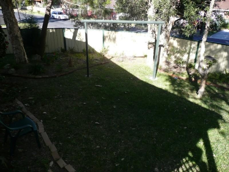 16 Rosemount Avenue, Lake Munmorah NSW 2259