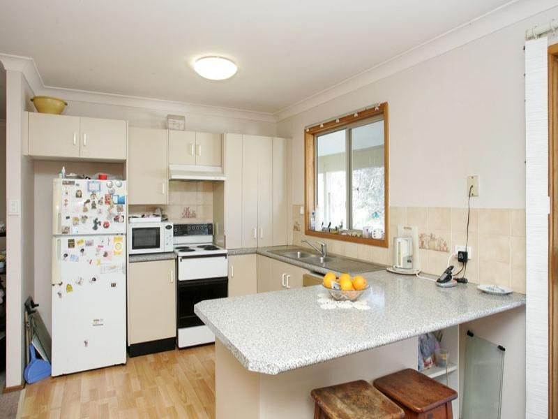 8 Suffolk Street, Gorokan NSW 2263
