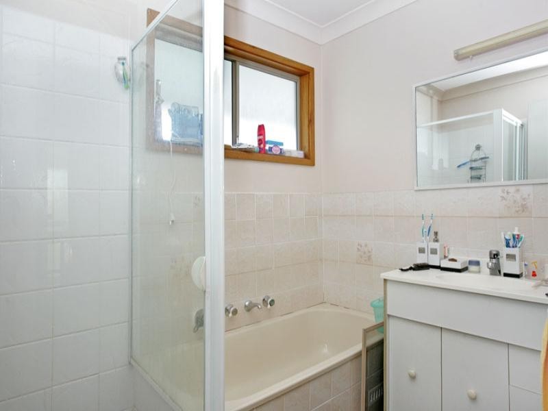 8 Suffolk Street, Gorokan NSW 2263