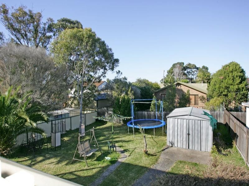 8 Suffolk Street, Gorokan NSW 2263