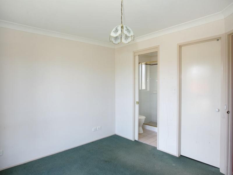 6 Flametree Close, Hamlyn Terrace NSW 2259