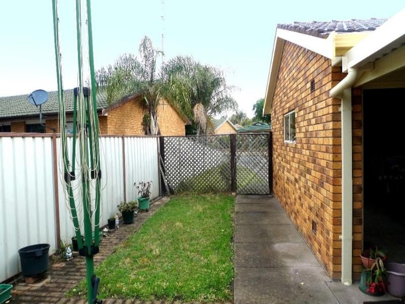 104 Gorokan Drive, Lake Haven NSW 2263