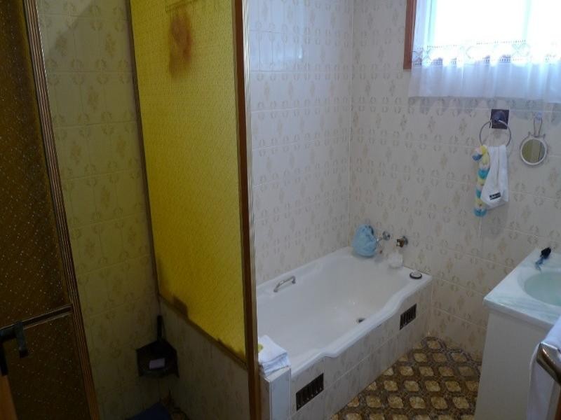 52 Seventh Avenue, Toukley NSW 2263