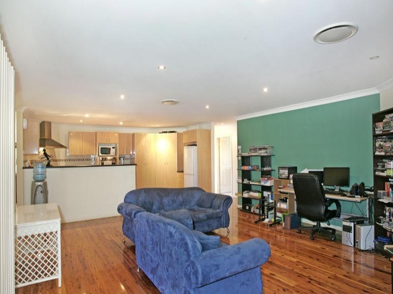 7 Highberry Street, Woongarrah NSW 2259