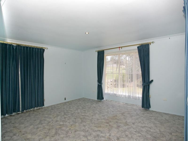 16 Keswick Drive, Lake Haven NSW 2263